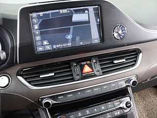 HYUNDAI GRANDEUR IG HYBRID 2018