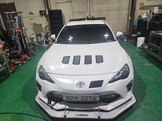 TOYOTA 86 2017