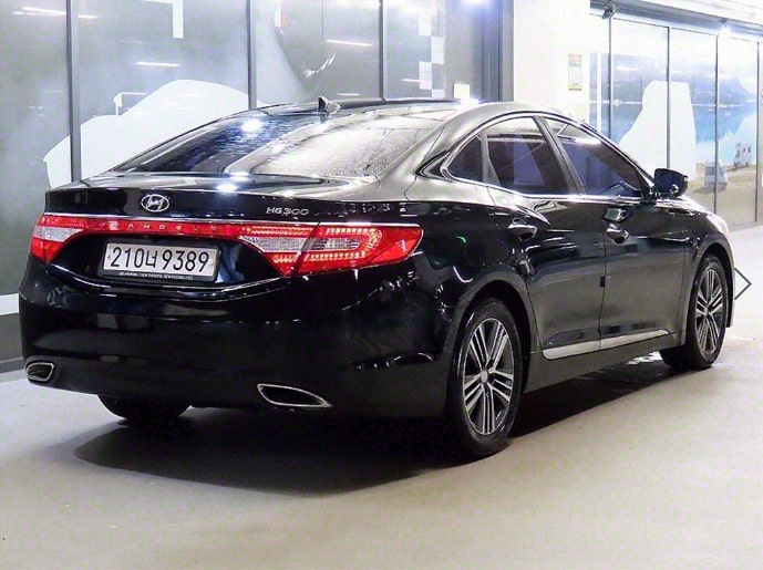 HYUNDAI GRANDEUR HG 2013