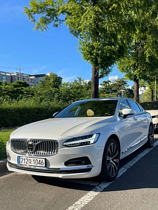 Заказать VOLVO S90