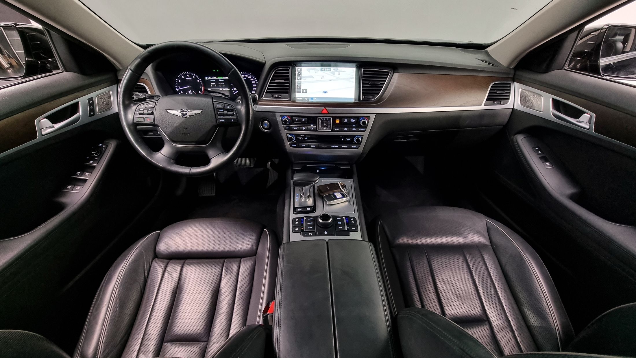 GENESIS G80 2016
