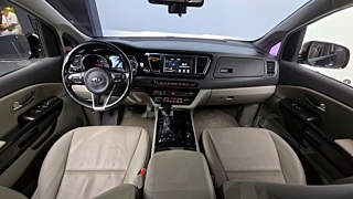 KIA CARNIVAL 2016