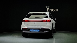 MERCEDES BENZ EQA H243 2021