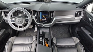 VOLVO XC60 2020
