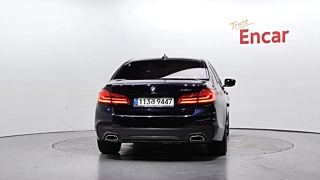 BMW 5-SERIES G30 2020