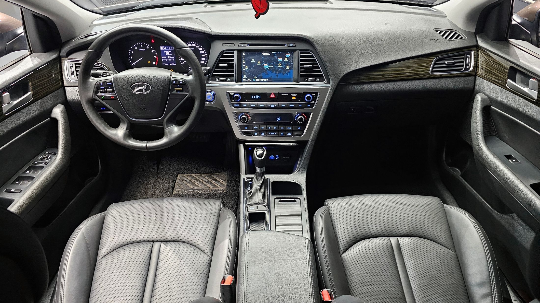 HYUNDAI SONATA LF 2016