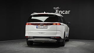 KIA CARNIVAL 2023