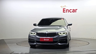 BMW 5-SERIES G30 2017