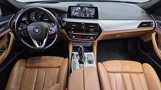 BMW 5-SERIES G30 2017
