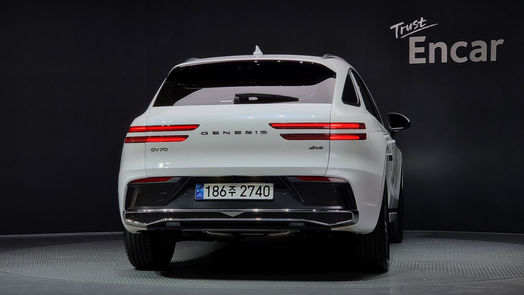 GENESIS GV70 2024
