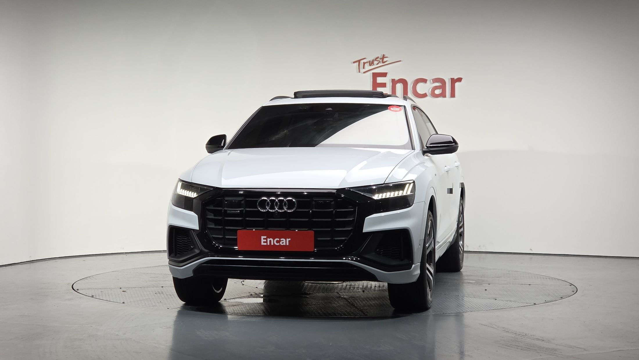 AUDI Q8 4M 2023