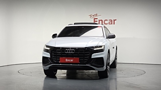 AUDI Q8 4M 2023