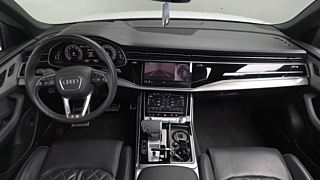 AUDI Q8 4M 2023