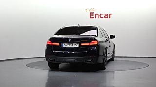 BMW 5-SERIES G30 2021