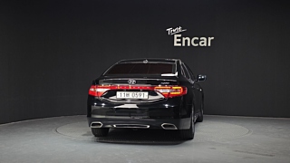 HYUNDAI GRANDEUR HG HYBRID 2016