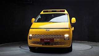 HYUNDAI STARIA  2023