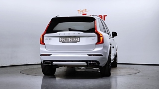 VOLVO XC90  2 GENERATION T8 R- Design Hybrid 2021