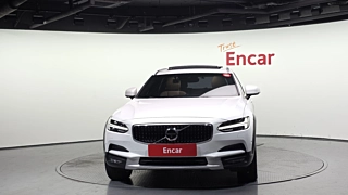 VOLVO V90 CROSS COUNTRY 2018