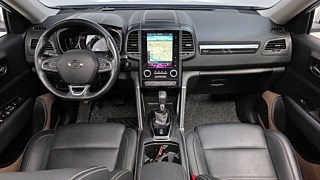 SAMSUNG QM6 2018