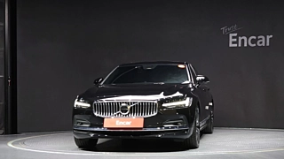 VOLVO S90 2023