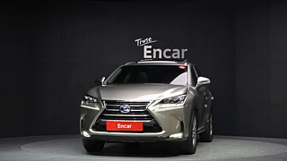 LEXUS NX300H 2016