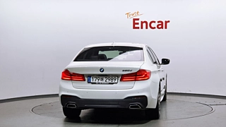 BMW 5-SERIES G30 2018