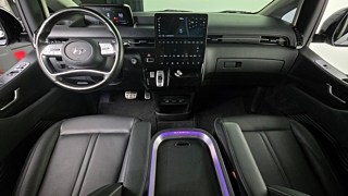 HYUNDAI STARIA 2021