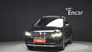 Заказать VOLKSWAGEN TIGUAN