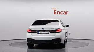 BMW 5-SERIES G30 2021