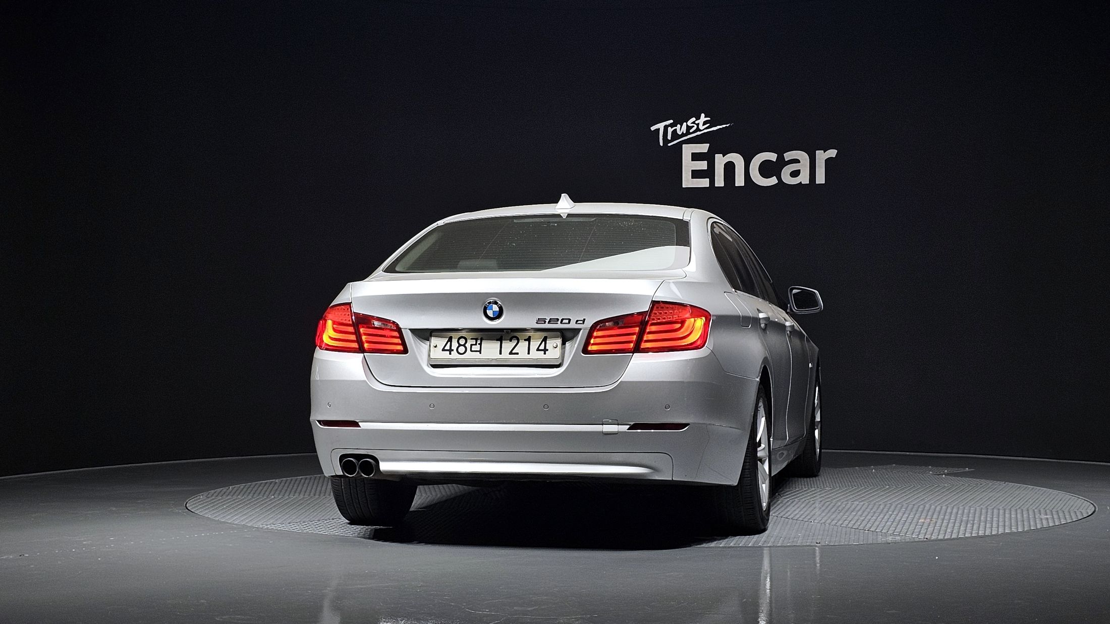 BMW 5-SERIES F10 2010