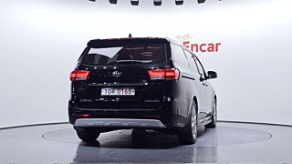 KIA CARNIVAL 2017