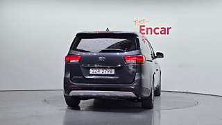KIA CARNIVAL 2017