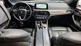 BMW 5-SERIES G30 2017