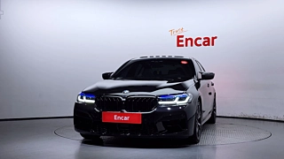 BMW 5-SERIES G30 2017