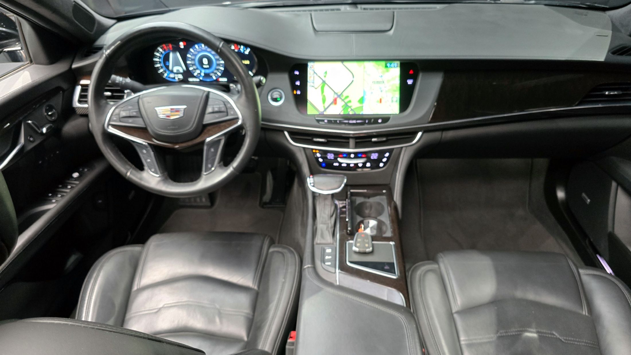 CADILLAC CT6 2018