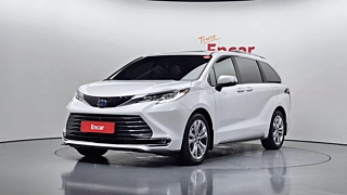 TOYOTA SIENNA  4 GENERATION 2.5 Hybrid 2WD 2023