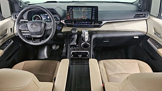TOYOTA SIENNA  4 GENERATION 2.5 Hybrid 2WD 2023