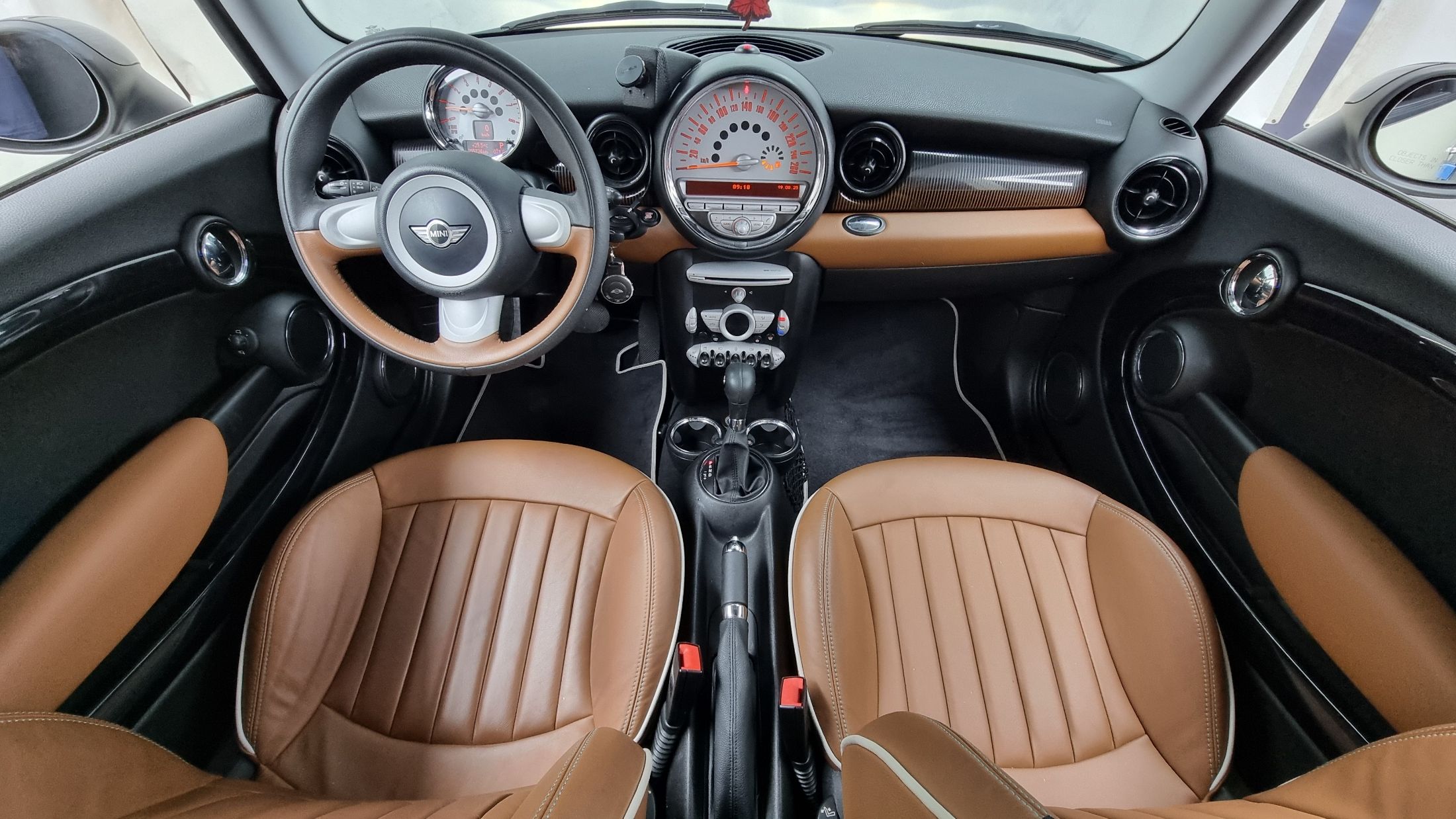 MINI COOPER 2010