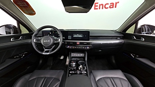KIA K5 2023