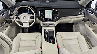 VOLVO XC90 2025