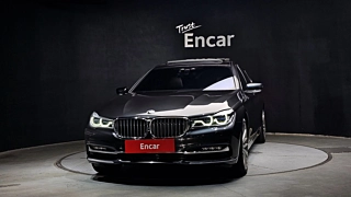 BMW 7-SERIES G11 2016