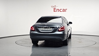 MERCEDES BENZ C-CLASS W205 2019