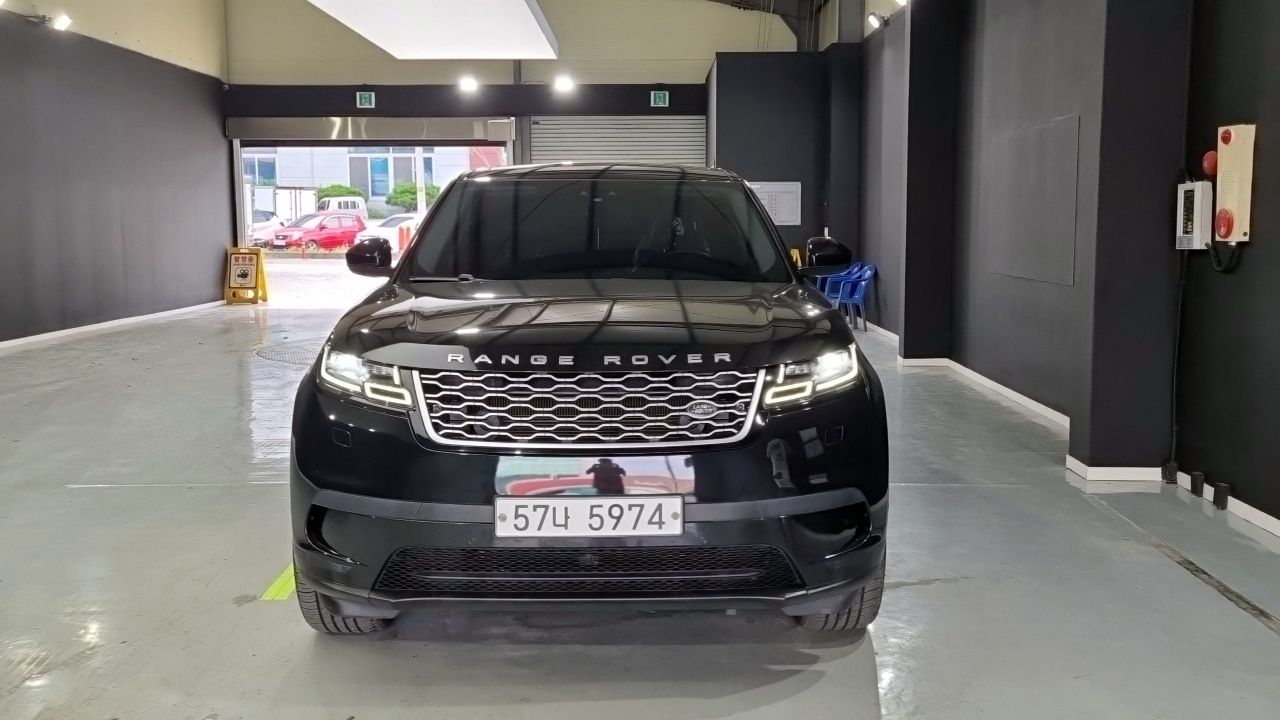 LAND ROVER RANGE ROVER VELAR 2018