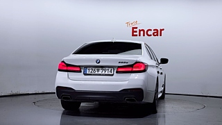 BMW 5-SERIES G30 2021