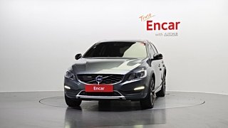 VOLVO V60 CROSS COUNTRY 2017