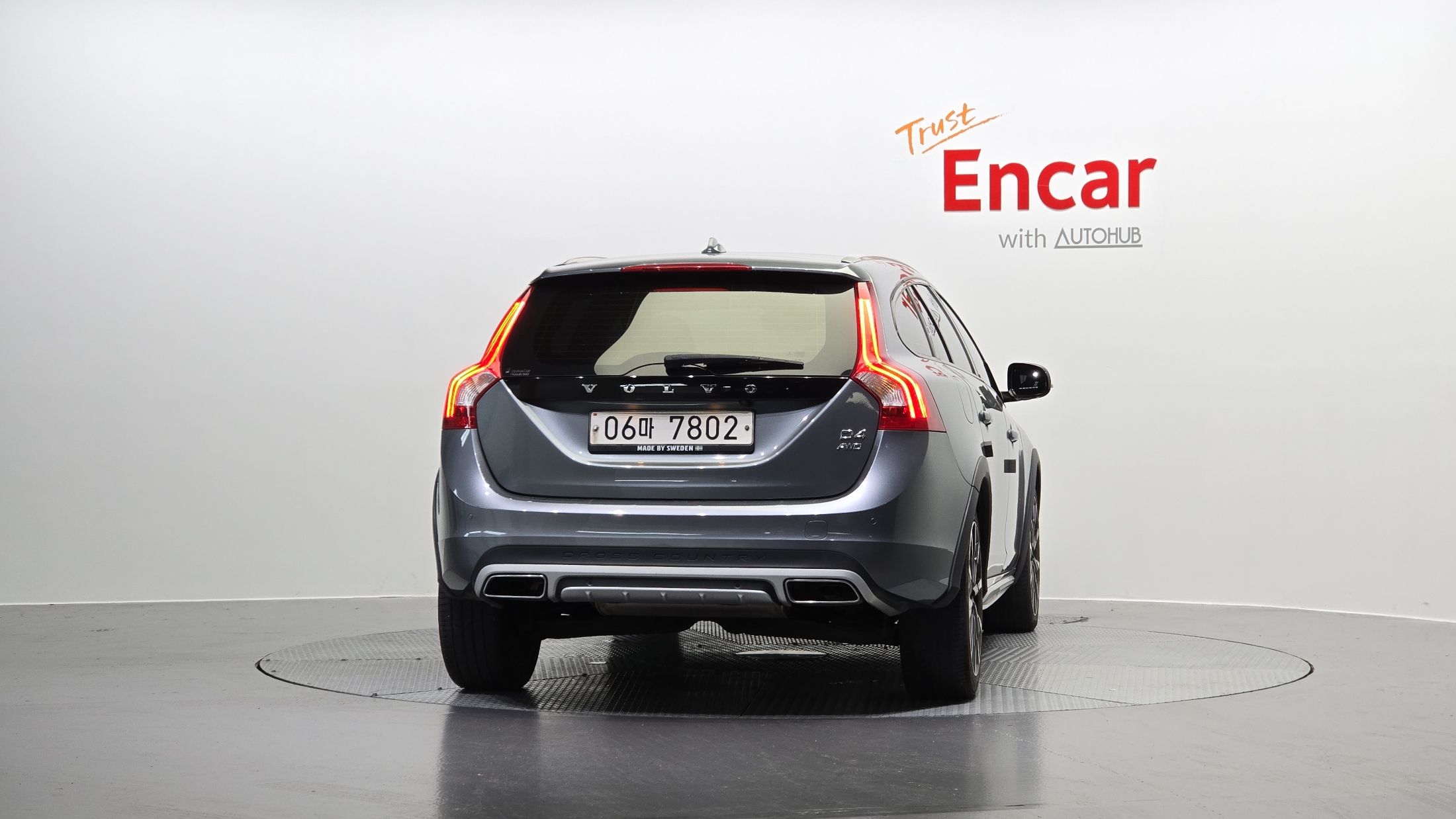 VOLVO V60 CROSS COUNTRY 2017