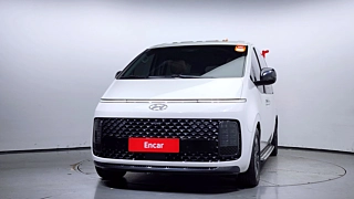 HYUNDAI STARIA 2021