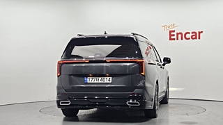 KIA CARNIVAL 2024