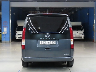 HYUNDAI STARIA 2022