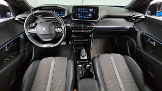 PEUGEOT 2008 2021